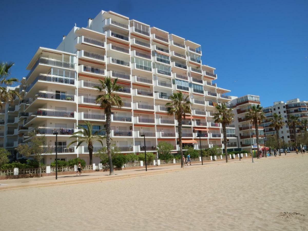 Europa 52 Apartman Roses Kültér fotó